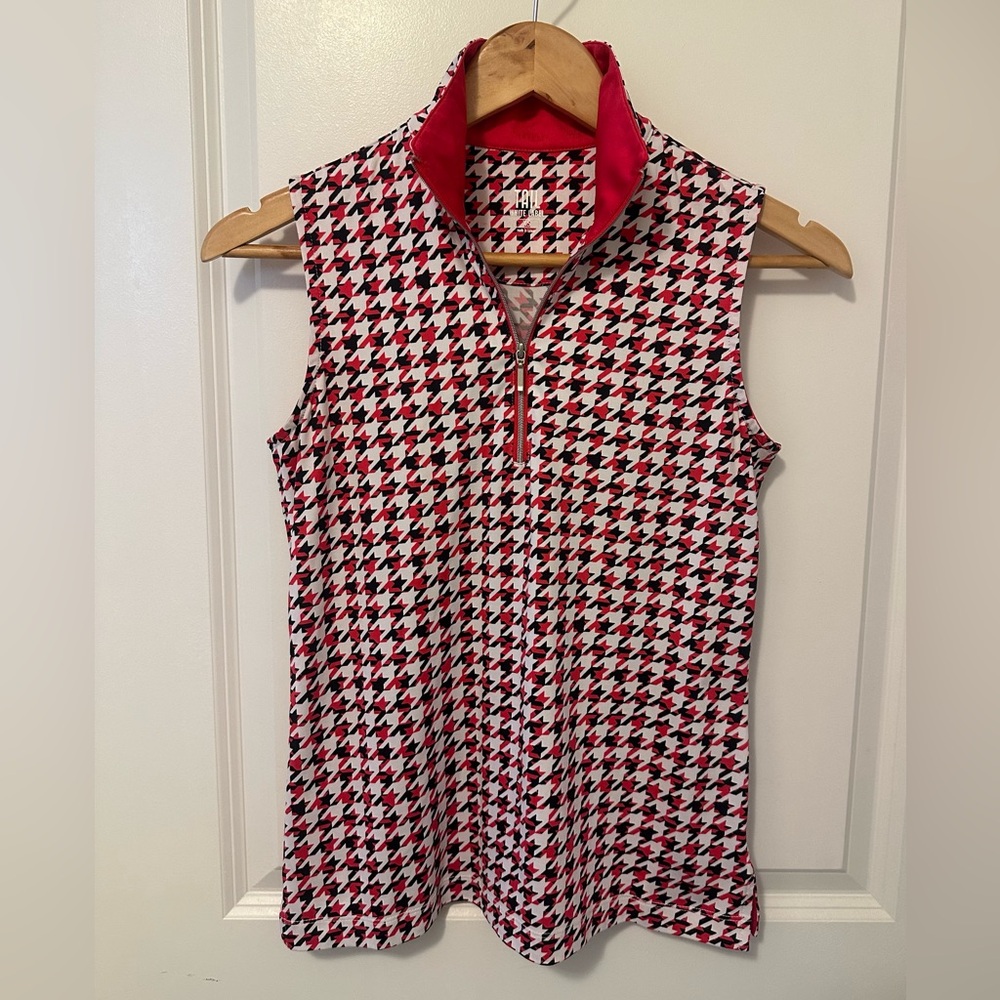 Tail XS sleeveless golf polo. Red herringbone pattern. Like new! Half zip collar